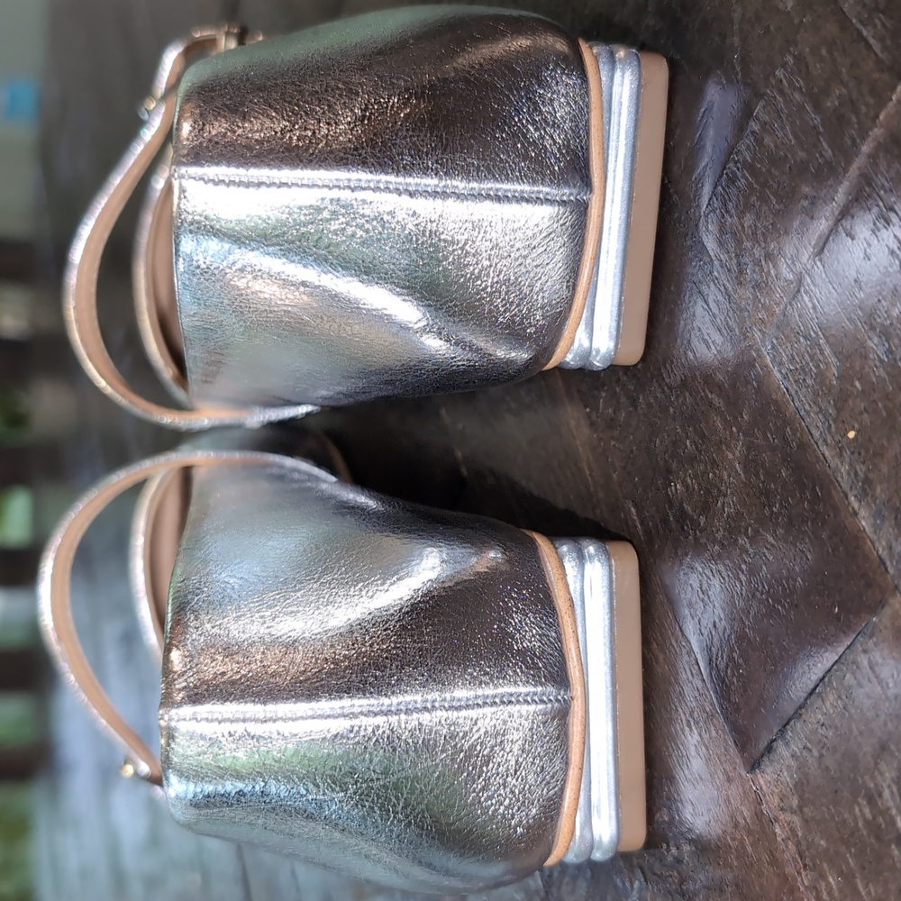 NWT - Franco Sarto Tinsley Metallic Silver Ballet Flats - Picture 11 of 11